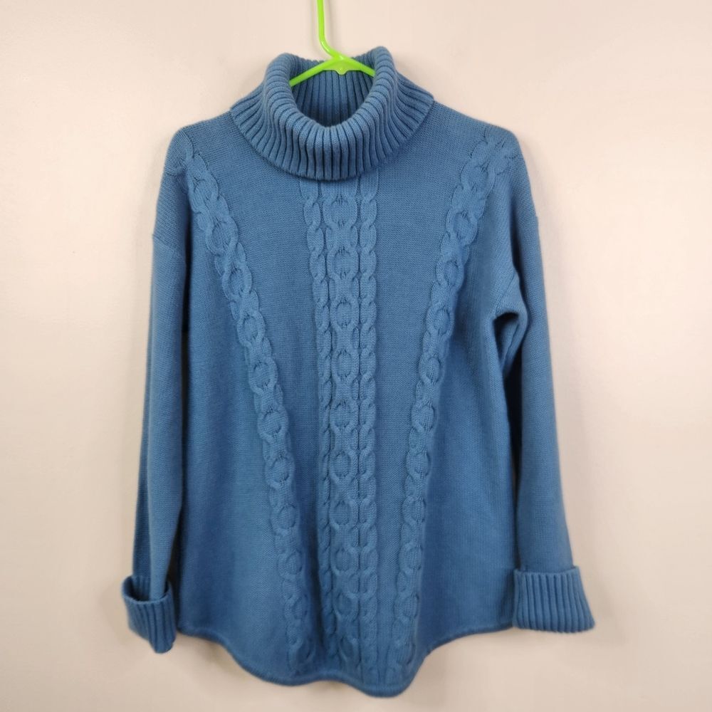 L.L. Bean Womens Long Sleeve Cable Knit Turtleneck Sweater Medium Reg